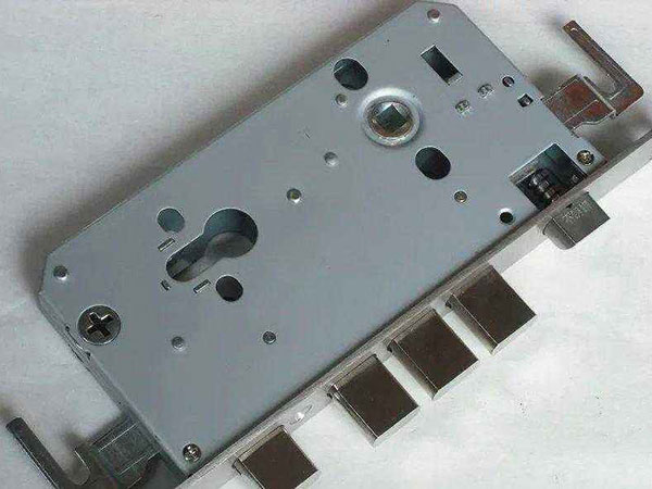 天津市24小时上门开锁公司