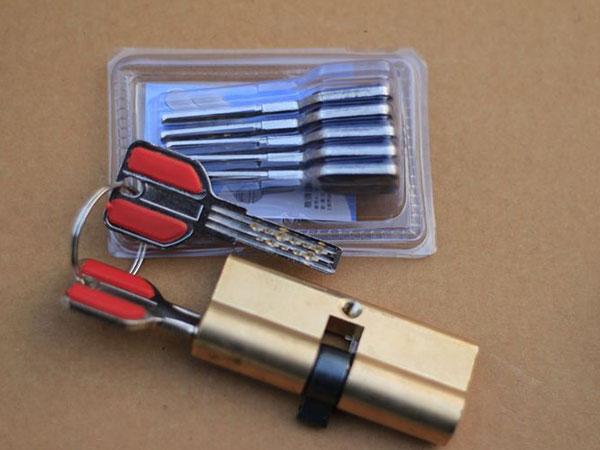 天津市24小时上门开锁公司